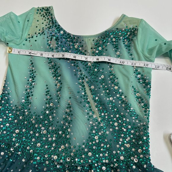 New Figure Skating Dress Size 10 (5~8T) with Hair Scrunchies (120~130cm) - Picture 6 of 9